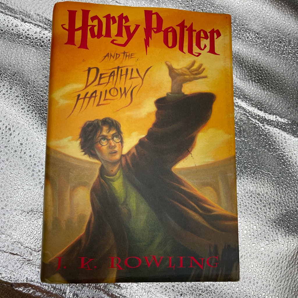 Harry Potter And The Deathly Hallows Book First Edition